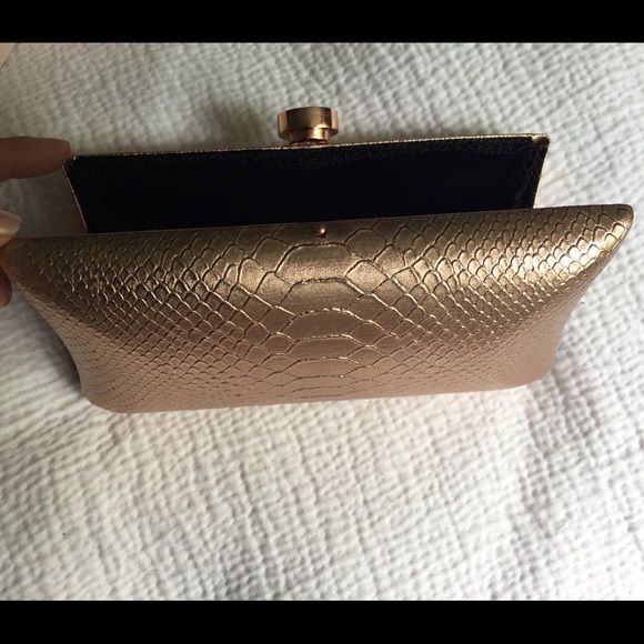Vince Camuto gold Clutch - Picture 2 of 4